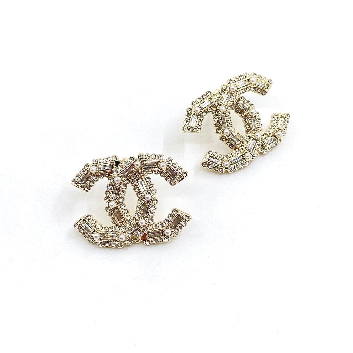 18K Chanel Push Back Earrings