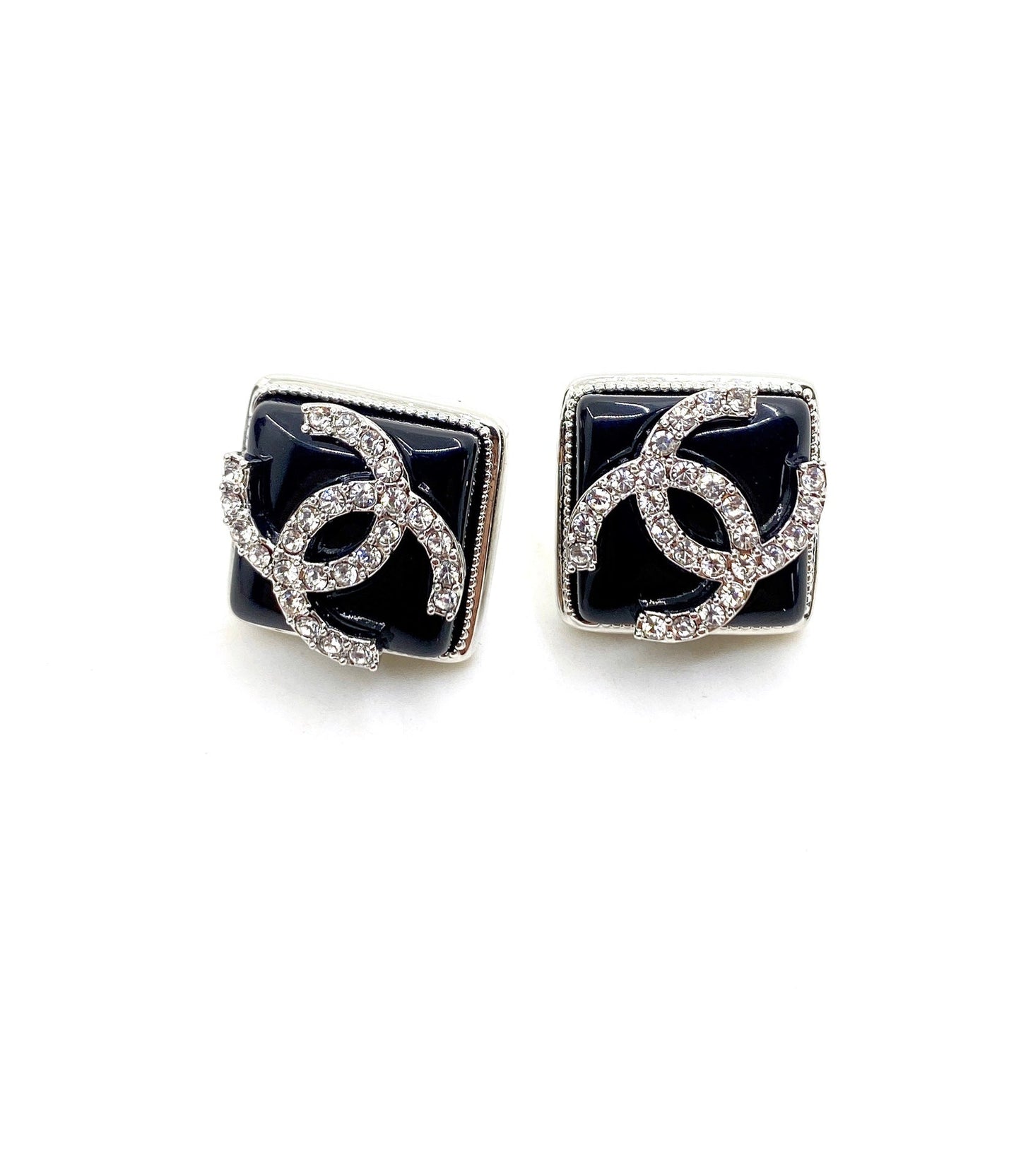 18K Chanel Square Earrings