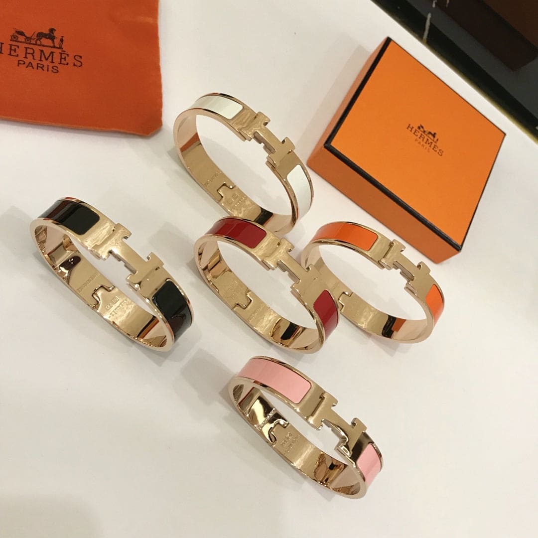 18K Clic Hermes Orange Bracelet